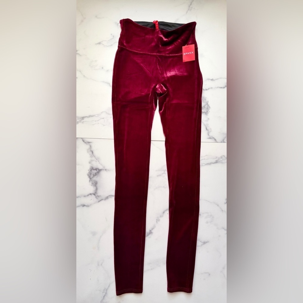 NWT SPANX Burgundy Velvet Leggings S/P High Waisted Regular Length